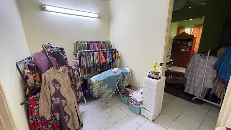 2-storey Terraced House for Sale in Taman Minang Ria (Cheras) - Najibah Sahari - PropertyGuru.com.my