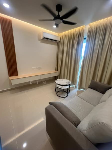 Servis Apartment untuk Disewa di Baron Residence @ Lake City - Kim Chia - Living Room - PropertyGuru.com.my
