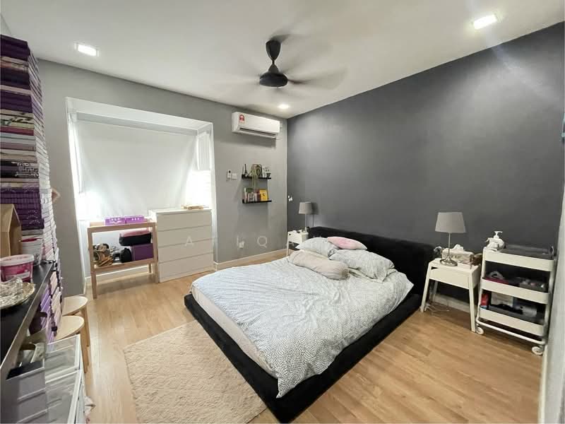 2-storey Terraced House for Sale in Bukit Jelutong (Shah Alam) - Afiqah . - Bedroom - PropertyGuru.com.my