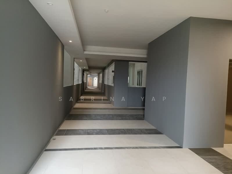 Kondominium untuk Disewa di QuayWest Residence - Sabrina Yap - Corridor - PropertyGuru.com.my