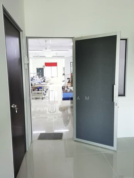 Shop / Office for Sale in Taman Batek (Sungai Petani) - Hasnizam . - Interior - PropertyGuru.com.my