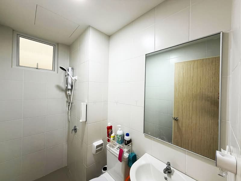 Condominium for Rent at Ideal Residency - Jerry Tan - Bathroom - PropertyGuru.com.my