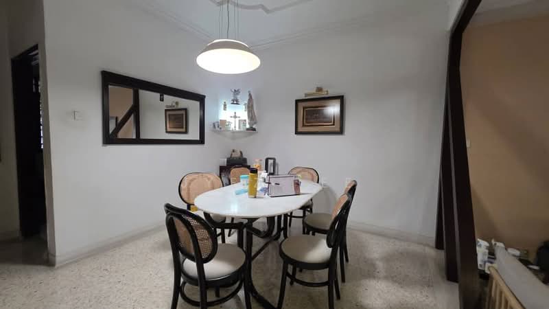 2-storey Terraced House for Sale in Taman Perling (Perling) - Jyez Lee - Dining Room - PropertyGuru.com.my