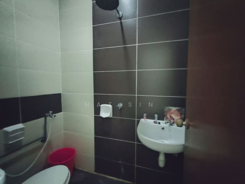 Cluster House for Sale in Taman Nusantara (Iskandar Puteri (Nusajaya)) - Nat Sin - Bathroom - PropertyGuru.com.my