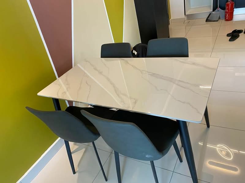 Kediaman Servis untuk Disewa di The New Duo @ Edumetro - Louis Ho - Dining Room - PropertyGuru.com.my