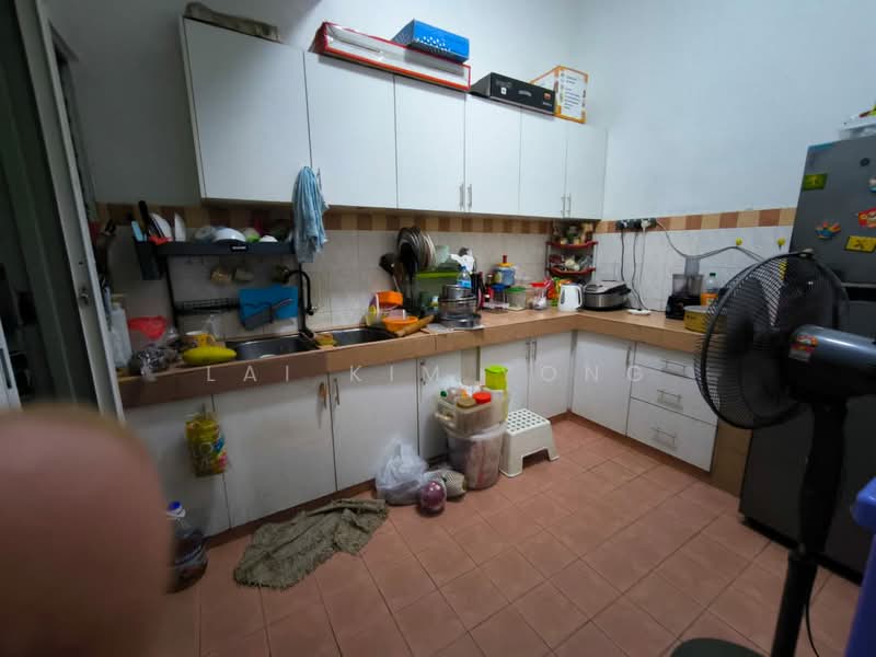 Condominium for Sale at Vista Amani - Lai Kim Yong - Kitchen - PropertyGuru.com.my