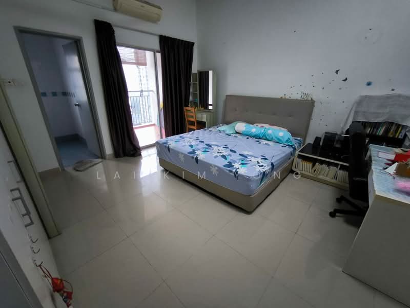 Condominium for Sale at Vista Amani - Lai Kim Yong - Bedroom - PropertyGuru.com.my