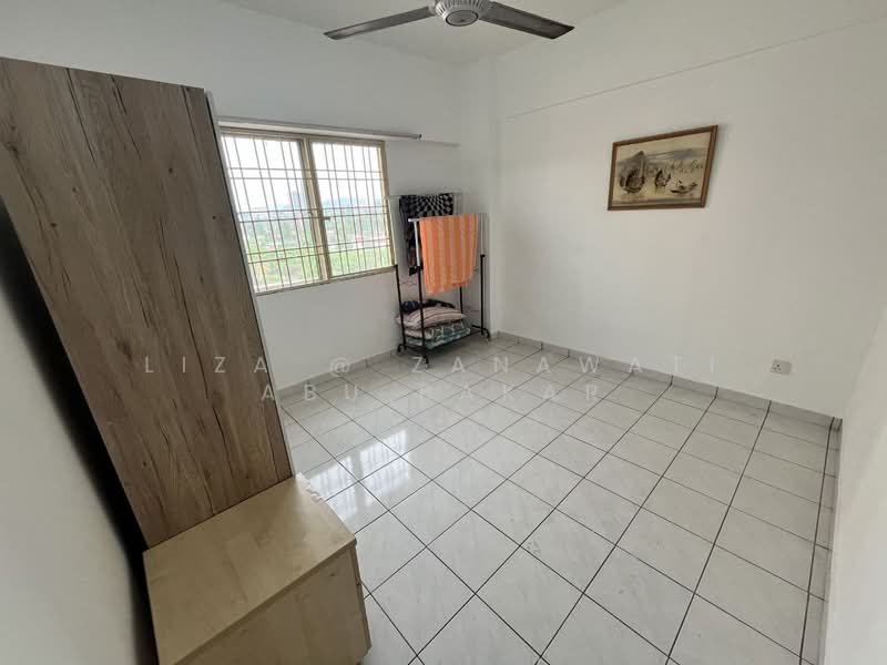 Apartment for Rent at Sri Lavender Apartment - Liza @ Zanawati Abu Bakar - Bedroom - PropertyGuru.com.my