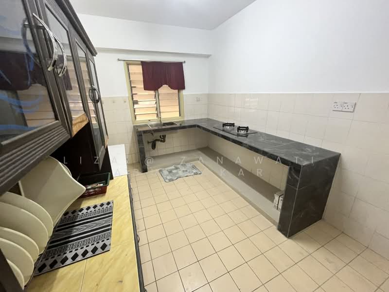 Apartment for Rent at Sri Lavender Apartment - Liza @ Zanawati Abu Bakar - Kitchen - PropertyGuru.com.my