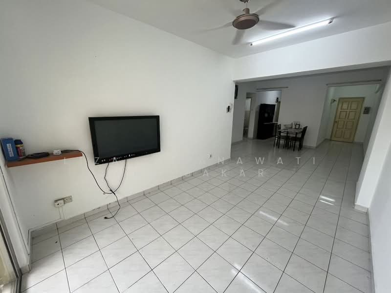 Apartment for Rent at Sri Lavender Apartment - Liza @ Zanawati Abu Bakar - Living Room - PropertyGuru.com.my