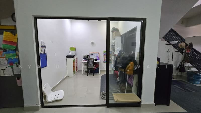 2-storey Terraced House for Sale in Prima Saujana (Kajang) - Syazue Wanie Wanie - Study - PropertyGuru.com.my