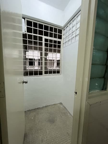 Kondominium untuk Dijual di Petaling Indah Condominiums - Pon Lee Miin - PropertyGuru.com.my