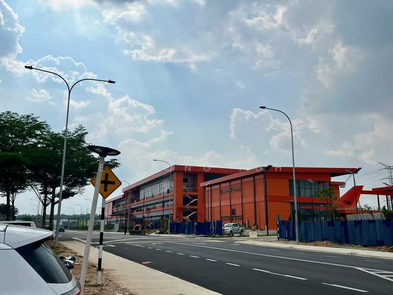 Shop / Office for Sale in Kempas Lama (Johor Bahru) - Ee Fong Toh - Exterior - PropertyGuru.com.my