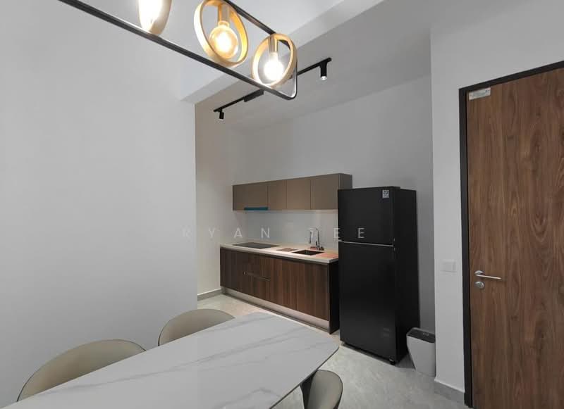 Servis Apartment untuk Disewa di Altris Residences @ The Quartz WM - Ryan Tee - Kitchen - PropertyGuru.com.my