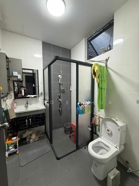 2-storey Terraced House for Rent in Taman Redang (Johor Bahru) - Peggie Chua - Bathroom - PropertyGuru.com.my