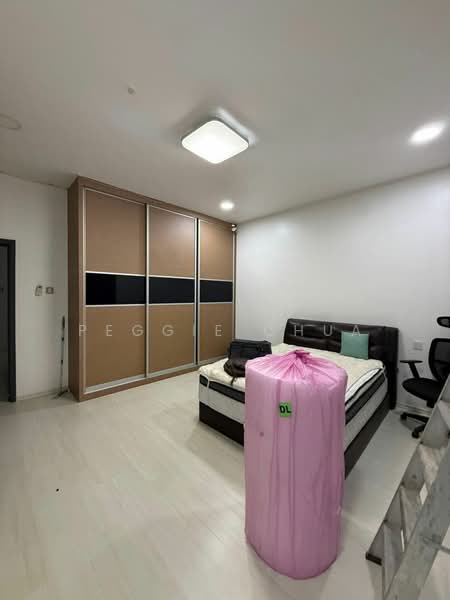 2-storey Terraced House for Rent in Taman Redang (Johor Bahru) - Peggie Chua - Bedroom - PropertyGuru.com.my