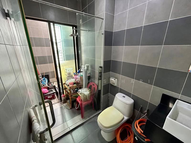 2.5-storey Terraced House for Sale in Bandar Puteri Puchong (Puchong) - Najibah Sahari - PropertyGuru.com.my