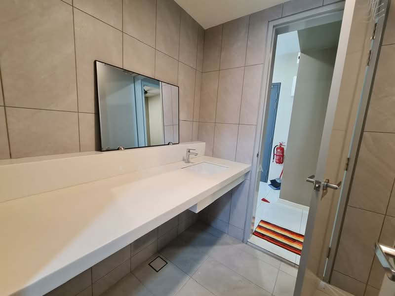 Servis Apartment untuk Disewa di Emerald 9 - KAREN SIA - Bathroom - PropertyGuru.com.my
