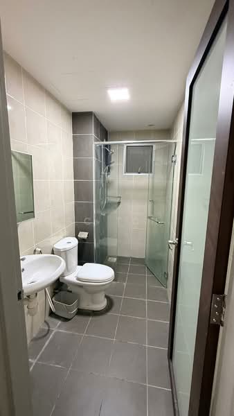 Kondominium untuk Disewa di Residensi Desa Satumas - SC Toh - Bathroom - PropertyGuru.com.my
