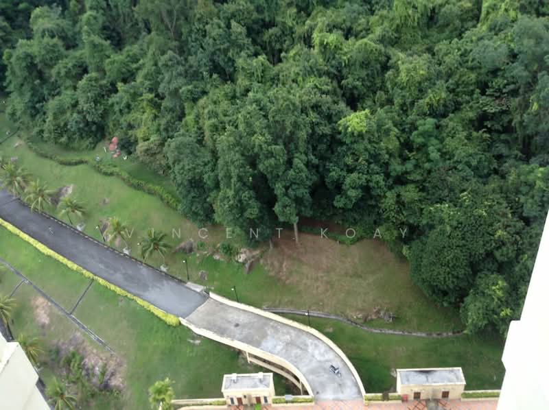 Kondominium untuk Dijual di Greenlane Park - Vincent Koay - Exterior - PropertyGuru.com.my