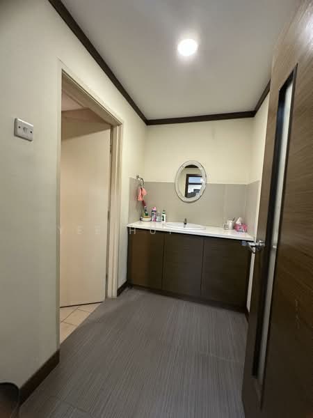 Office for Rent in Sri Hartamas (Kuala Lumpur) - Yee Hui Sew - Powder Room Area /Washroom - PropertyGuru.com.my