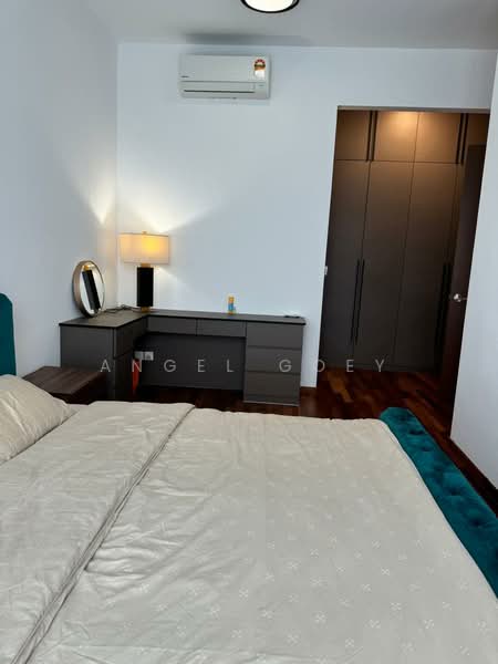 Kondominium untuk Dijual di Queens Residences Q2 @ Queens Waterfront - Angel Goey - Bedroom - PropertyGuru.com.my