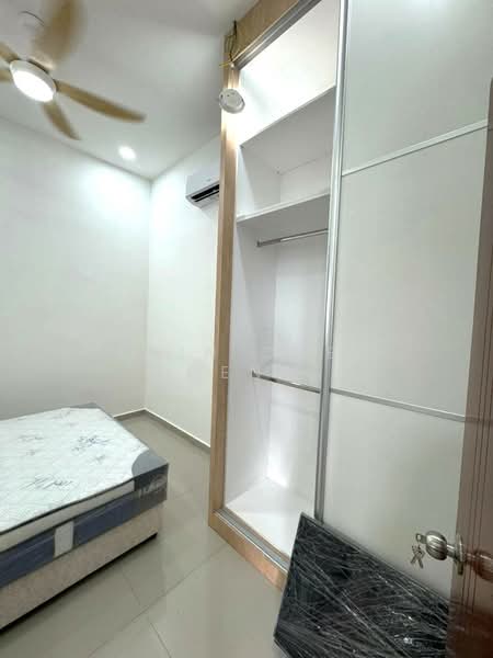 Pangsapuri untuk Disewa di Silk Residence - Chin Chee Meng - Bedroom - PropertyGuru.com.my
