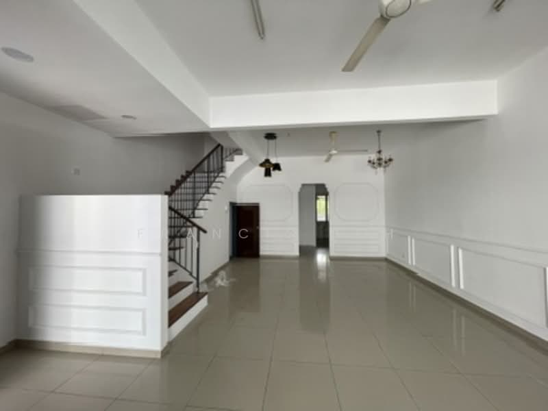 Rumah Teres 3 Tingkat untuk Disewa di Taman Selasih (Batu Caves) - Francis Soh - Living Room - PropertyGuru.com.my