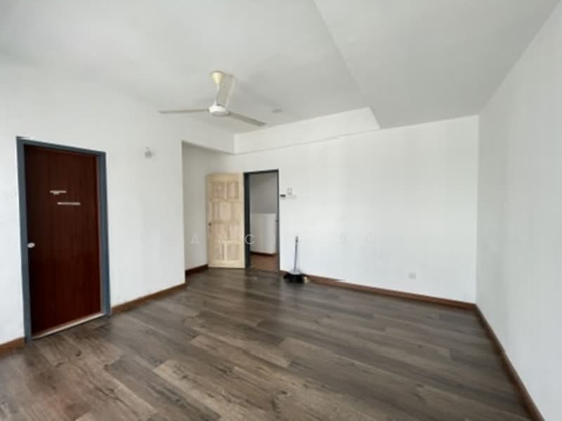 Rumah Teres 3 Tingkat untuk Disewa di Taman Selasih (Batu Caves) - Francis Soh - Living Room - PropertyGuru.com.my