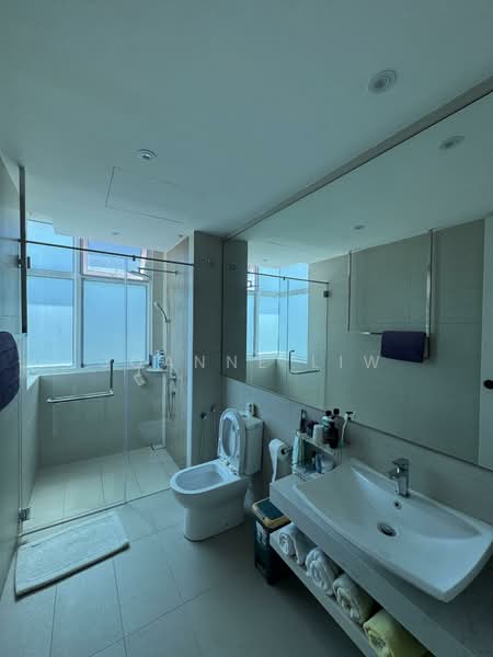 Condominium for Rent at Ferringhi Residence 2 - Joanne Liw - Bathroom - PropertyGuru.com.my