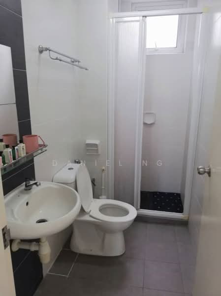 Kondominium untuk Disewa di Summer Place - Daniel Ng - Bathroom - PropertyGuru.com.my