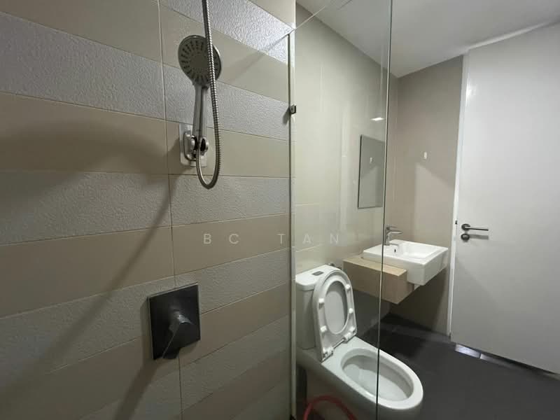 Service Residence for Rent at United Point (Residensi Berpadu) - BC TAN - Bathroom - PropertyGuru.com.my