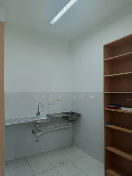 Servis Apartment untuk Disewa di Cova Square - Nick Yow - Kitchen - PropertyGuru.com.my