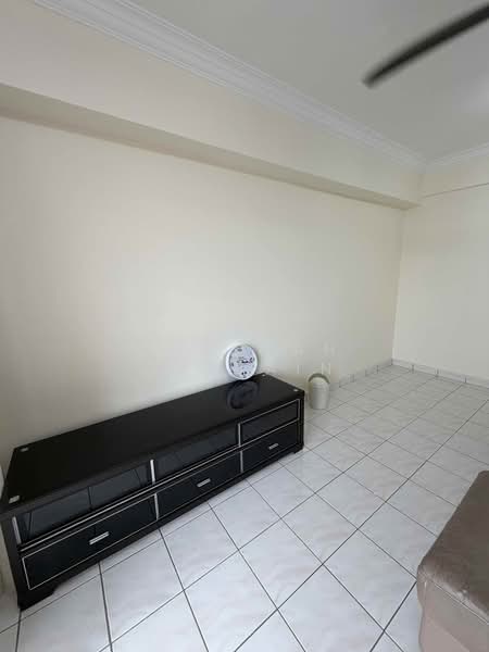 Condominium for Rent at Ampang Damai Condominium - Kok Wah Captain - Living Room - PropertyGuru.com.my