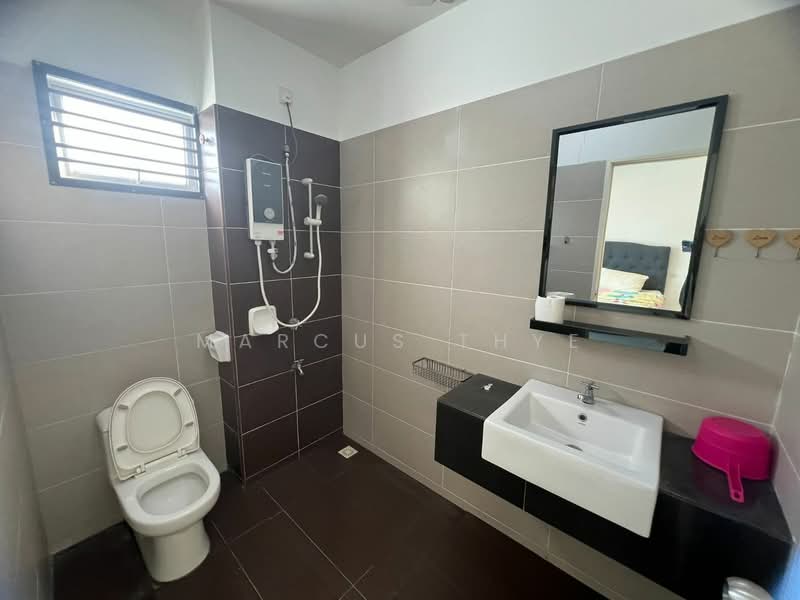 2-storey Terraced House for Sale in Skudai (Johor) - Marcus Thye - Bathroom - PropertyGuru.com.my