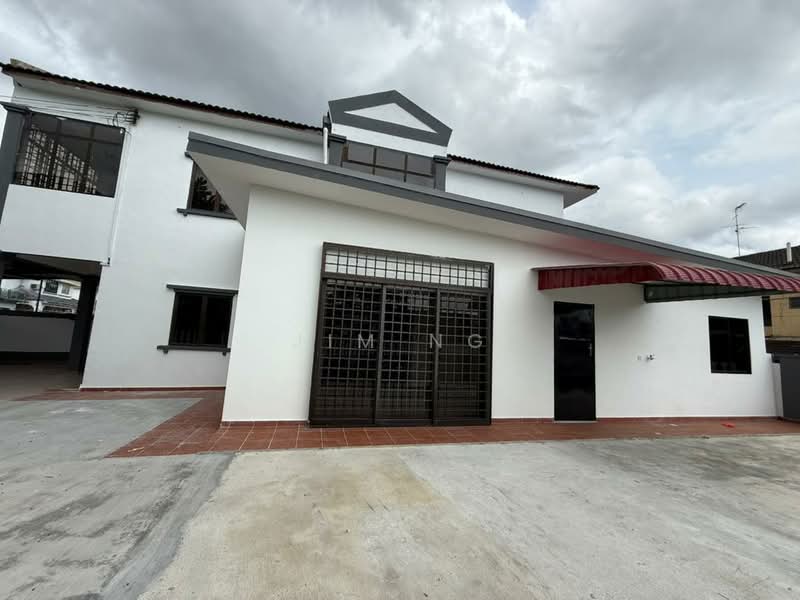 Rumah Teres 2 Tingkat untuk Dijual di Taman Desa Cemerlang (Ulu Tiram) - Jim Ng - Exterior - PropertyGuru.com.my