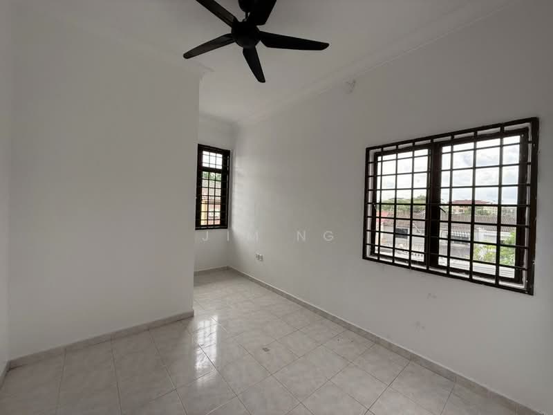 Rumah Teres 2 Tingkat untuk Dijual di Taman Desa Cemerlang (Ulu Tiram) - Jim Ng - PropertyGuru.com.my