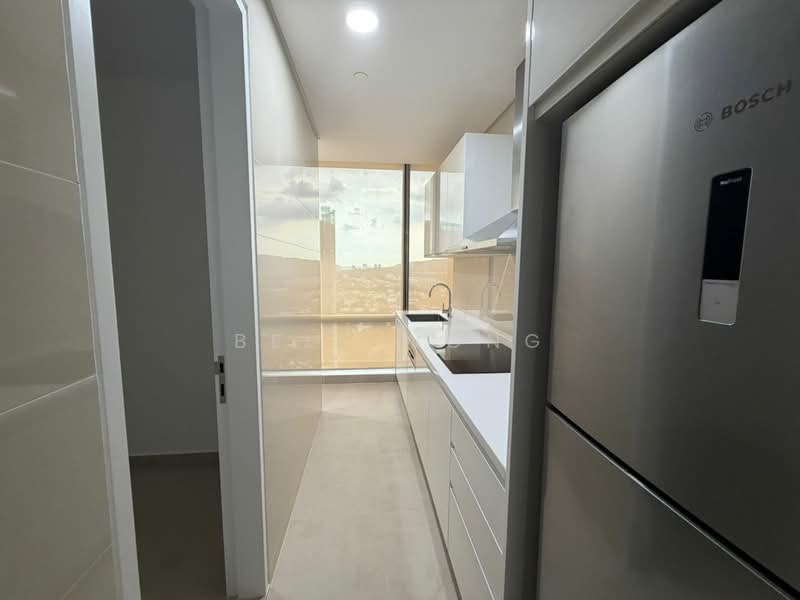 Servis Apartment untuk Dijual di Crown Residences @ Pavilion Damansara Heights - Bell Wong - Kitchen - PropertyGuru.com.my