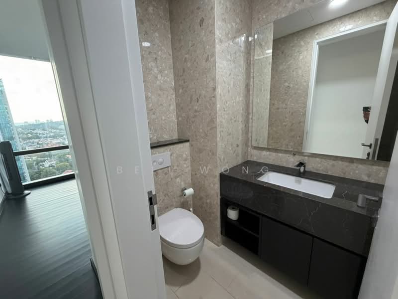 Servis Apartment untuk Dijual di Crown Residences @ Pavilion Damansara Heights - Bell Wong - Bathroom - PropertyGuru.com.my