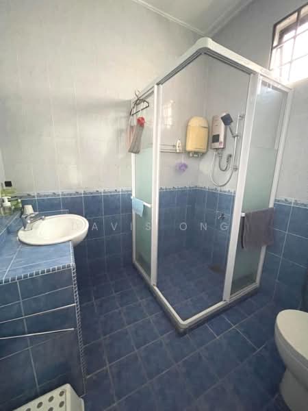 2-storey Terraced House for Sale in Saujana Damansara (Damansara Damai) - Davis Ong - Bathroom - PropertyGuru.com.my