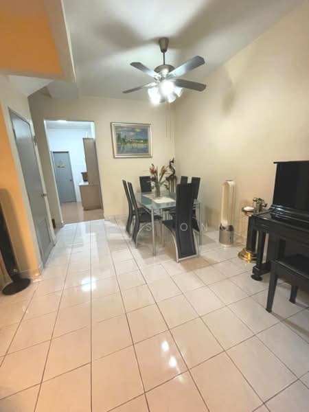 2-storey Terraced House for Sale in Saujana Damansara (Damansara Damai) - Davis Ong - Dining Room - PropertyGuru.com.my