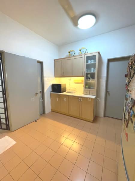 2-storey Terraced House for Sale in Saujana Damansara (Damansara Damai) - Davis Ong - Kitchen - PropertyGuru.com.my