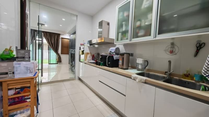 Rumah Berkembar untuk Dijual di East Ledang (Iskandar Puteri (Nusajaya)) - May Lee - Kitchen - PropertyGuru.com.my