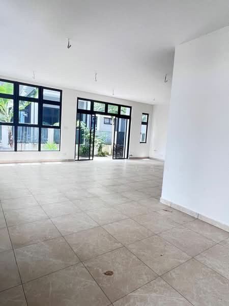 Semi-Detached House for Sale in Iskandar Puteri (Nusajaya) (Johor) - Cassie Wang - Living Room - PropertyGuru.com.my
