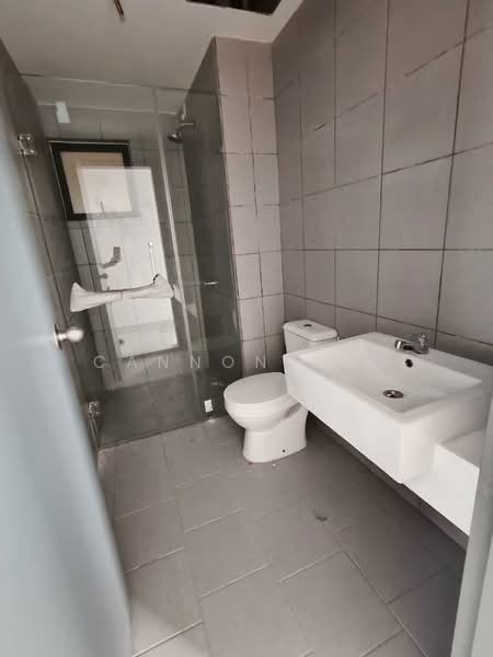 Service Residence for Sale at E'Island Lake Haven - Cannon Koh - Bathroom - PropertyGuru.com.my