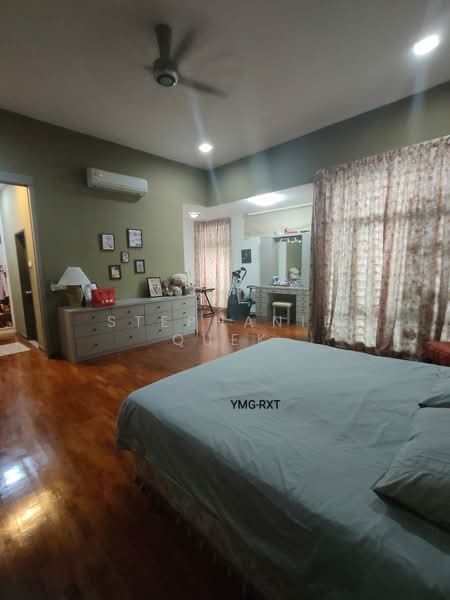 Semi-Detached House for Sale in Bandar Parklands (Klang) - Stephanie Quek - Bedroom - PropertyGuru.com.my