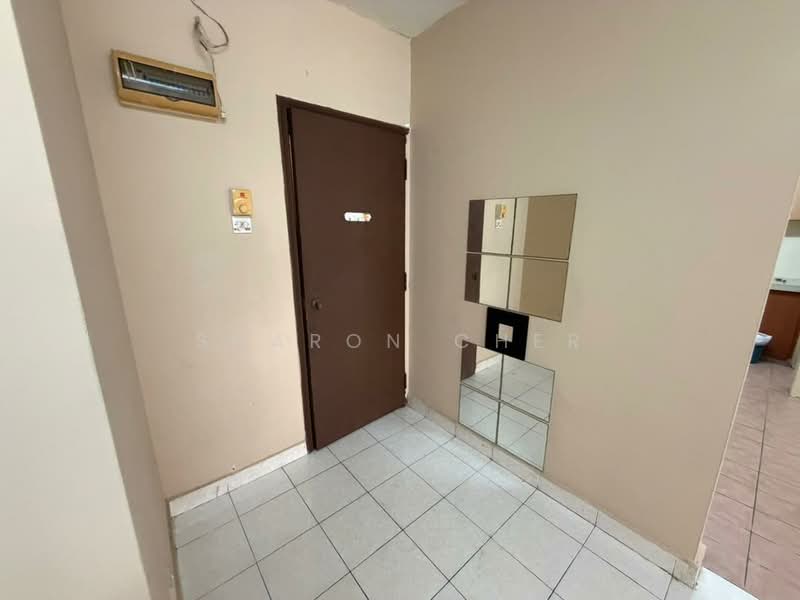 Kondominium untuk Disewa di Palm Spring @ Damansara - Sharon Cher - Entrance - PropertyGuru.com.my