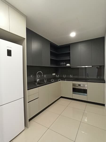 Service Residence for Sale at Aria - Kok Mun Chooi - Kitchen - PropertyGuru.com.my