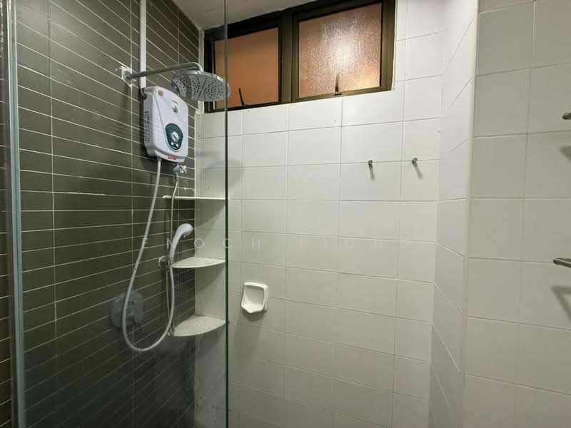Servis Apartment untuk Disewa di Palazio - Enoch Liong - Bathroom - PropertyGuru.com.my