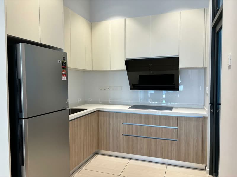 Kondominium untuk Disewa di Queens Residences Q2 @ Queens Waterfront - Apple Yeap - Kitchen - PropertyGuru.com.my
